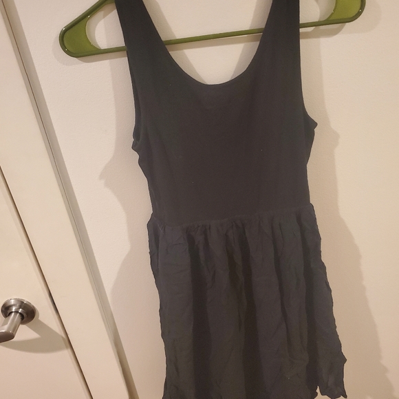 Outgrew - Picture 2 of 2